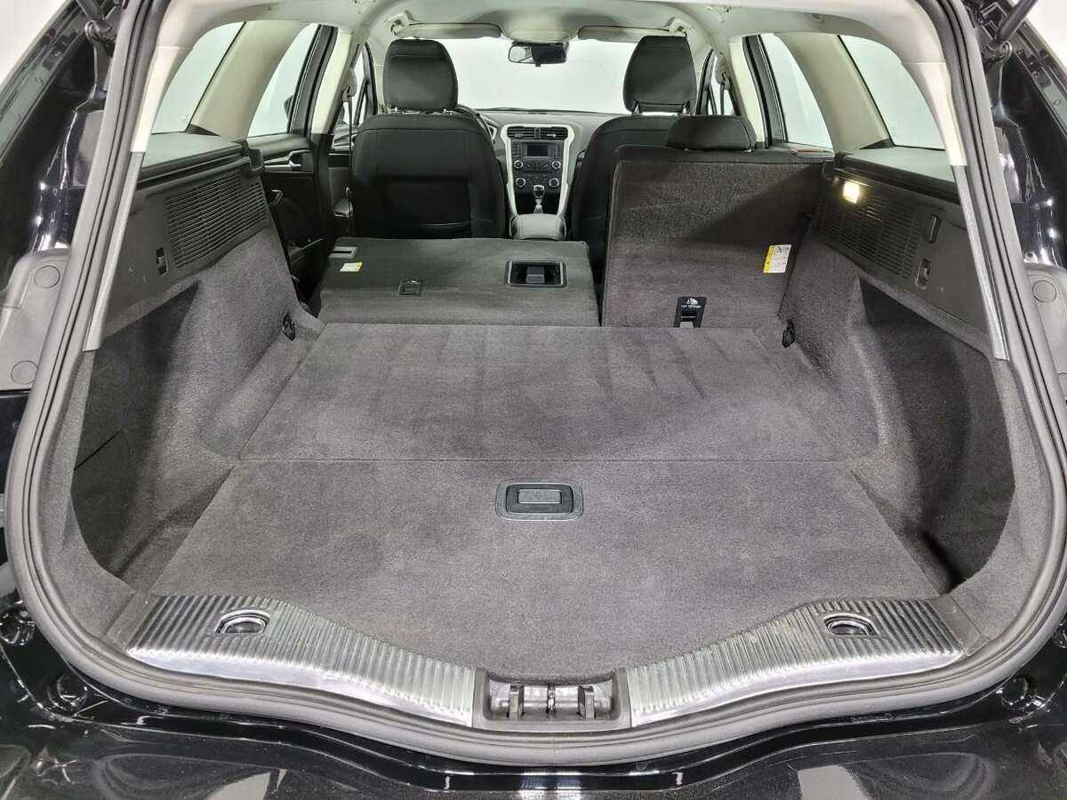 Ford Mondeo с пробегом — 2016 год. Фото: #17