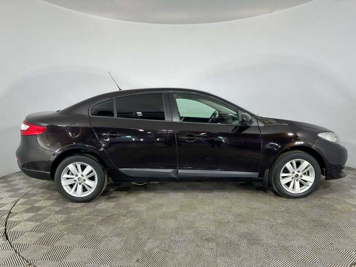 Renault Fluence с пробегом — 2014 год. Фото: #3