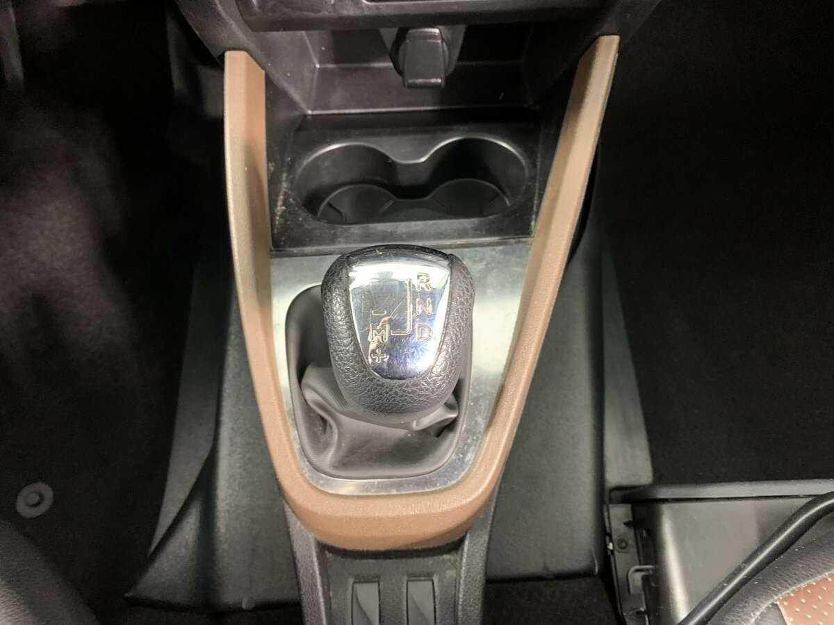 Lada (ВАЗ) XRAY с пробегом — 2018 год. Фото: #17