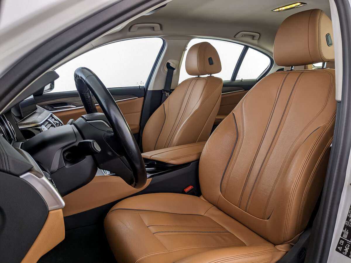 BMW 5 серии с пробегом — 2017 год. Фото: #14