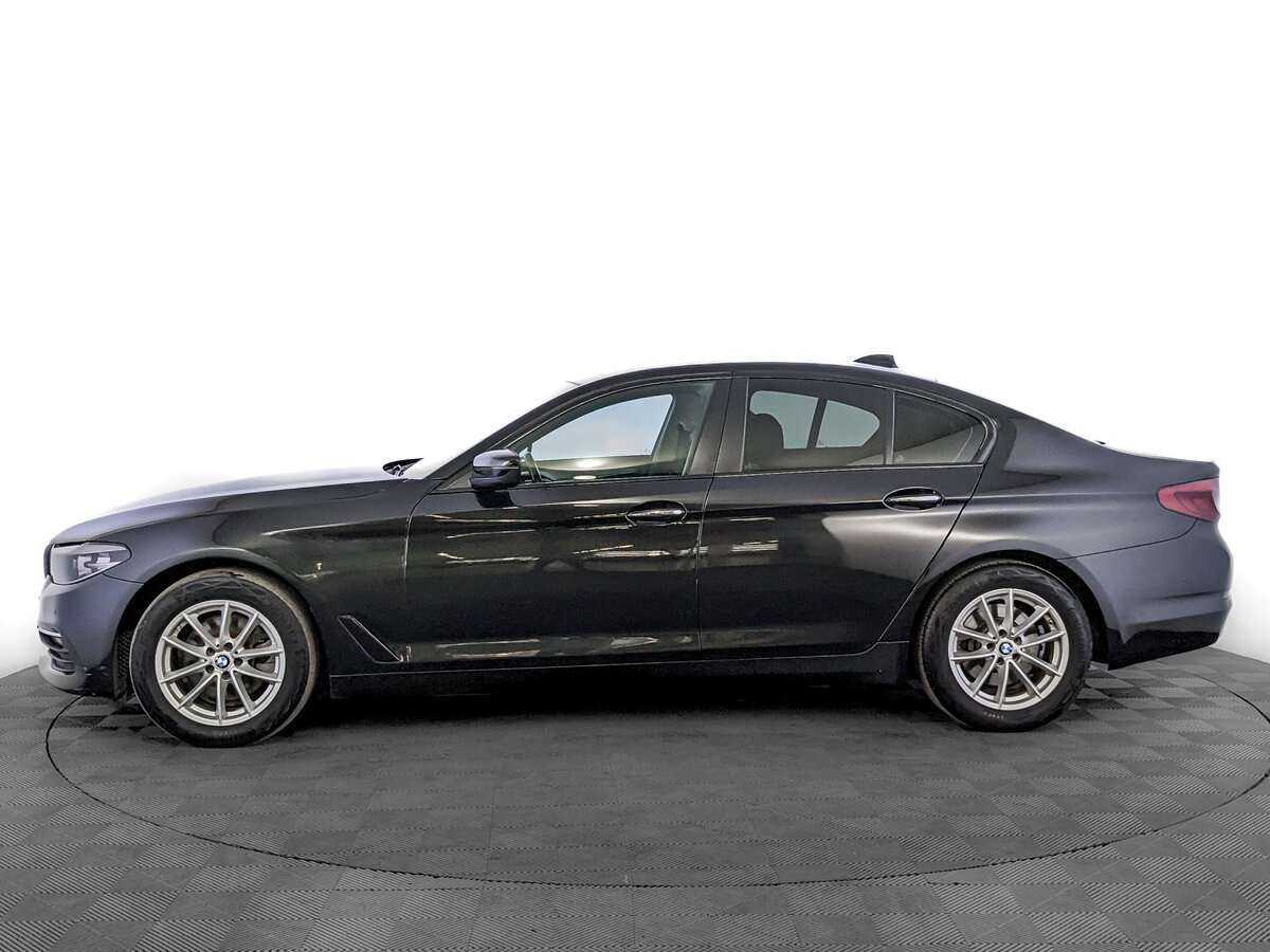 BMW 5 серии с пробегом — 2018 год. Фото: #6