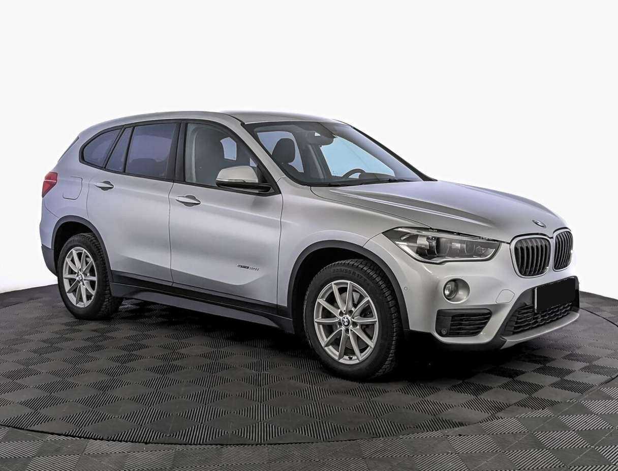 BMW X1 с пробегом — 2015 год. Фото: #2