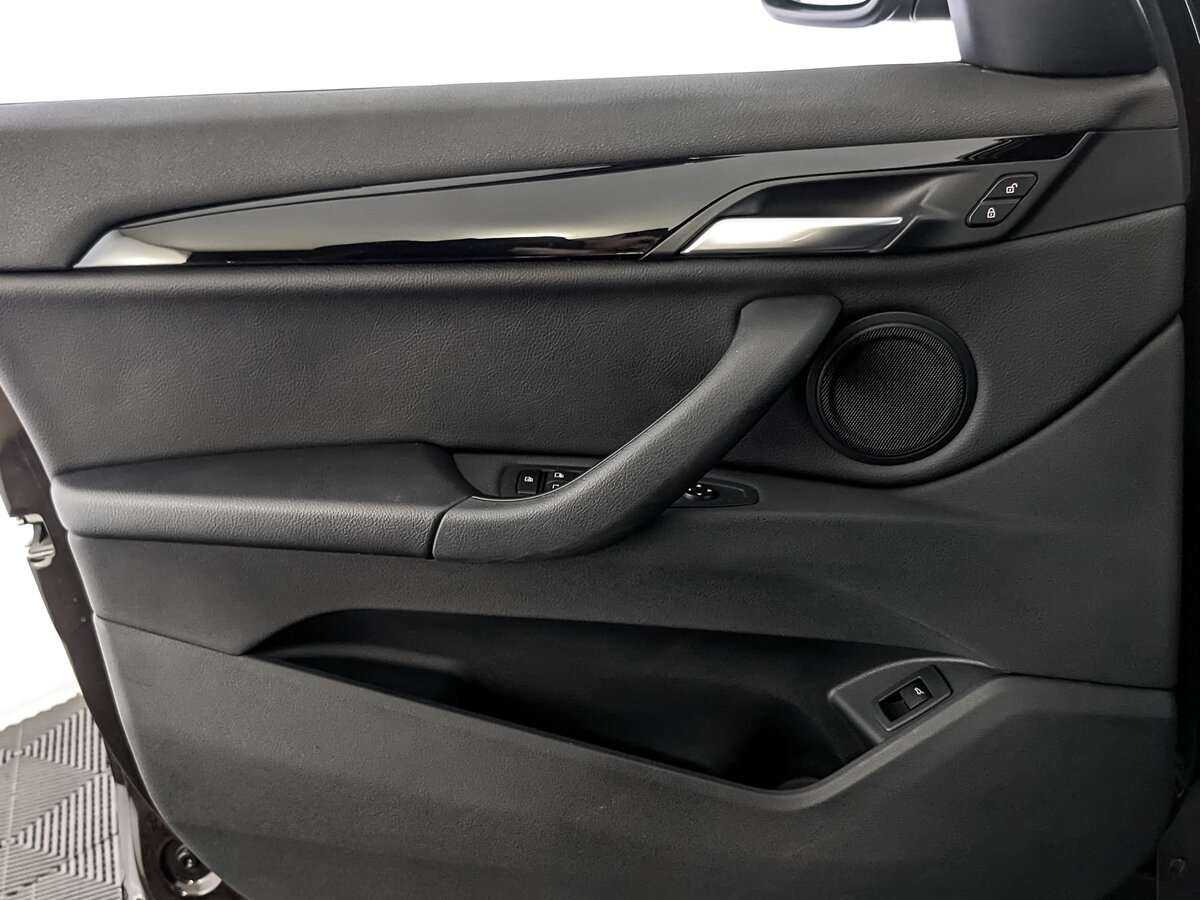 BMW X1 с пробегом — 2017 год. Фото: #14
