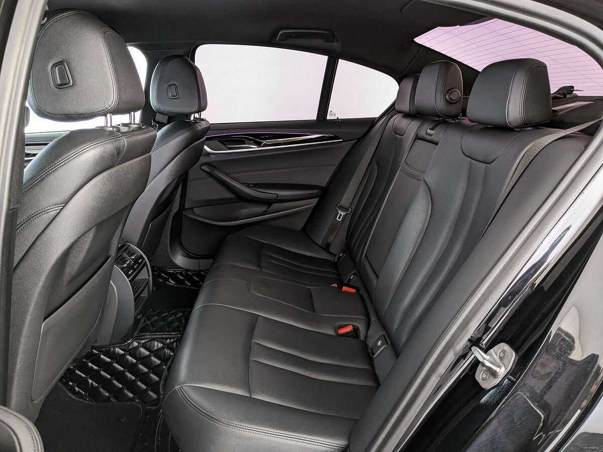 BMW 5 серии с пробегом — 2017 год. Фото: #13