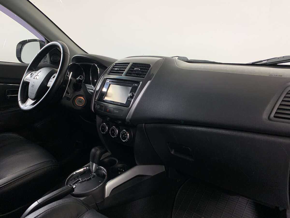 Mitsubishi ASX с пробегом — 2012 год. Фото: #13