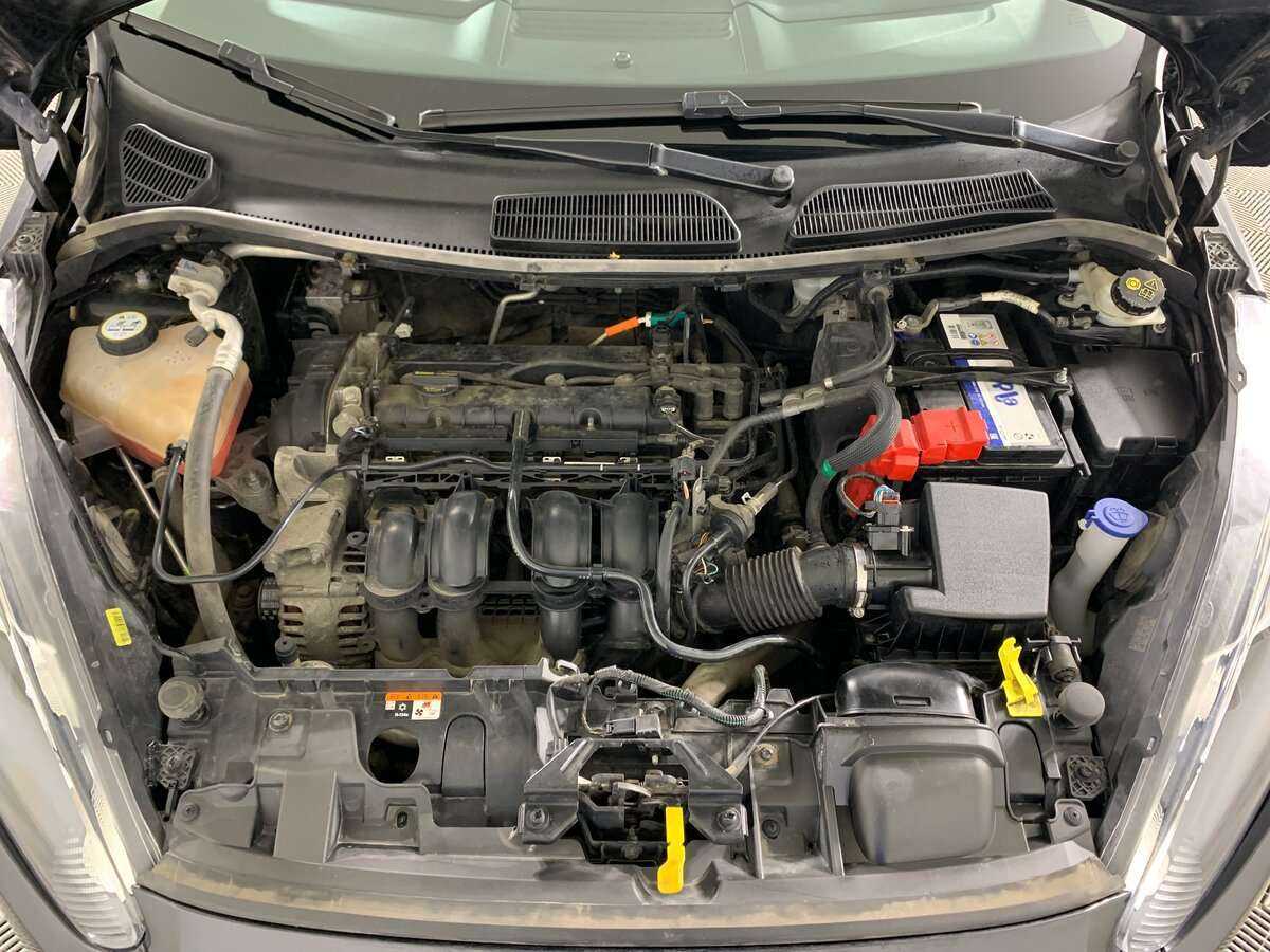 Ford Fiesta с пробегом — 2016 год. Фото: #10