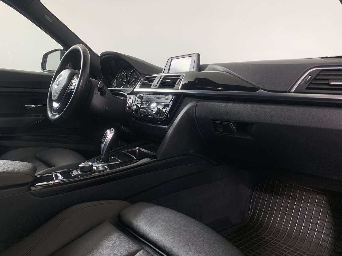 BMW 3 серии с пробегом — 2017 год. Фото: #10