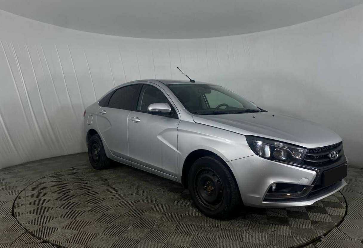 Lada (ВАЗ) Vesta с пробегом — 2020 год. Фото: #2