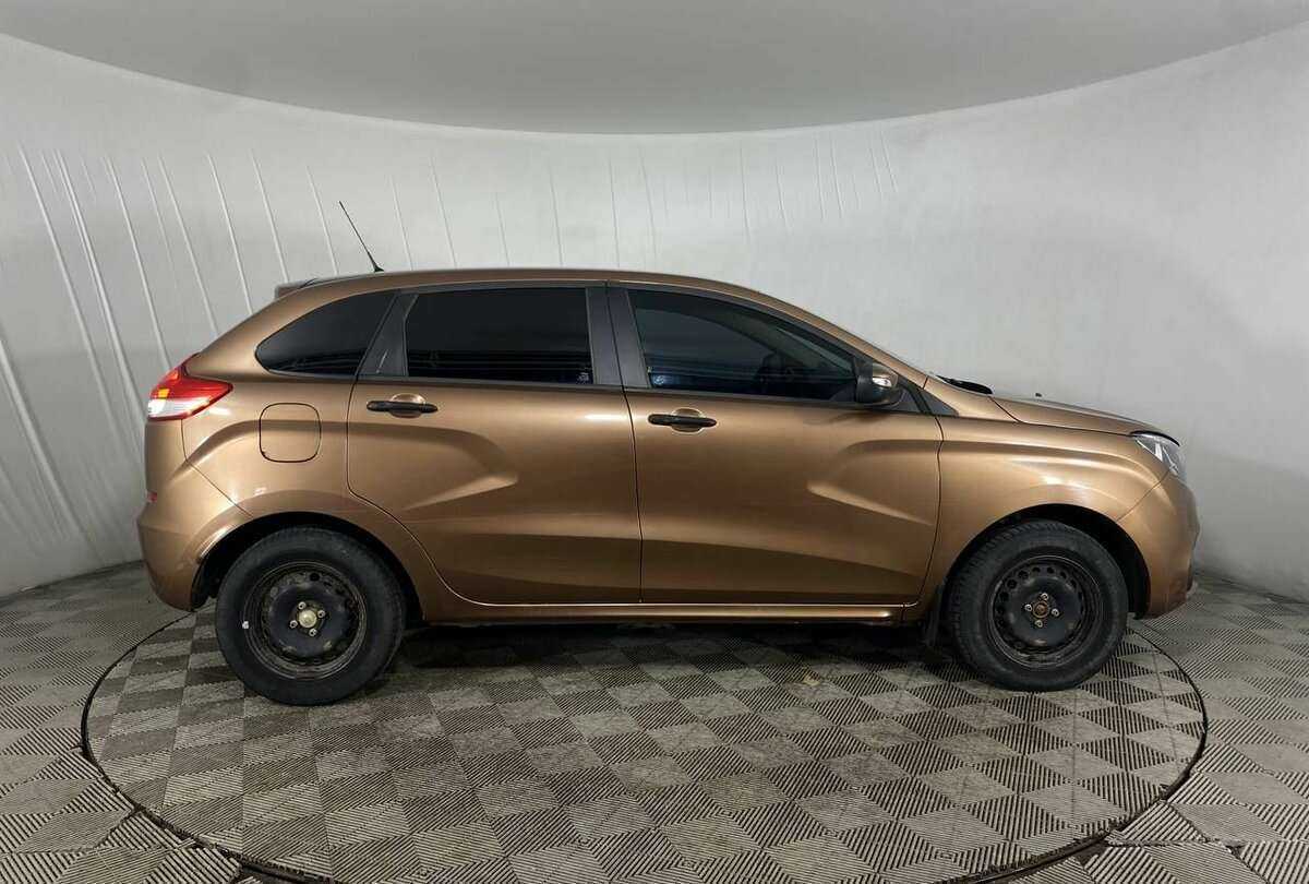 Lada (ВАЗ) XRAY с пробегом — 2018 год. Фото: #3