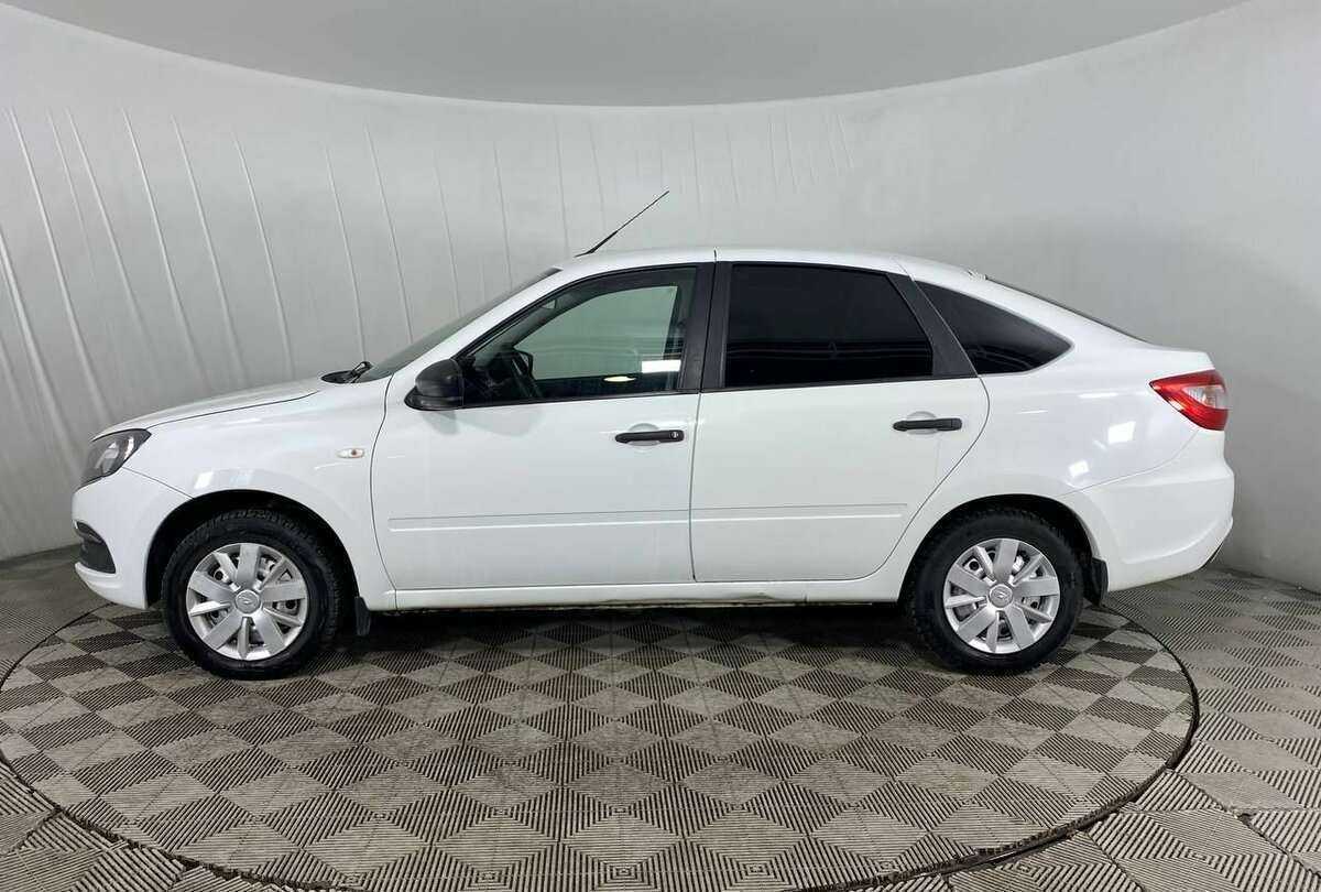 Lada (ВАЗ) Granta с пробегом — 2019 год. Фото: #7