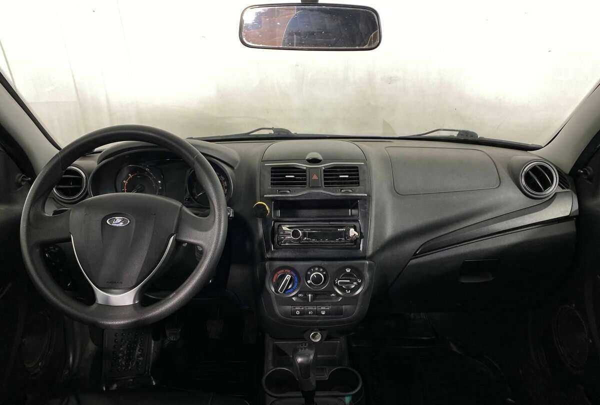 Lada (ВАЗ) Granta с пробегом — 2019 год. Фото: #9