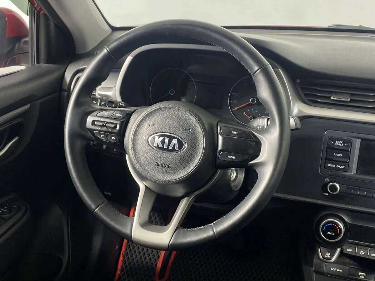 Kia Rio с пробегом — 2021 год. Фото: #10