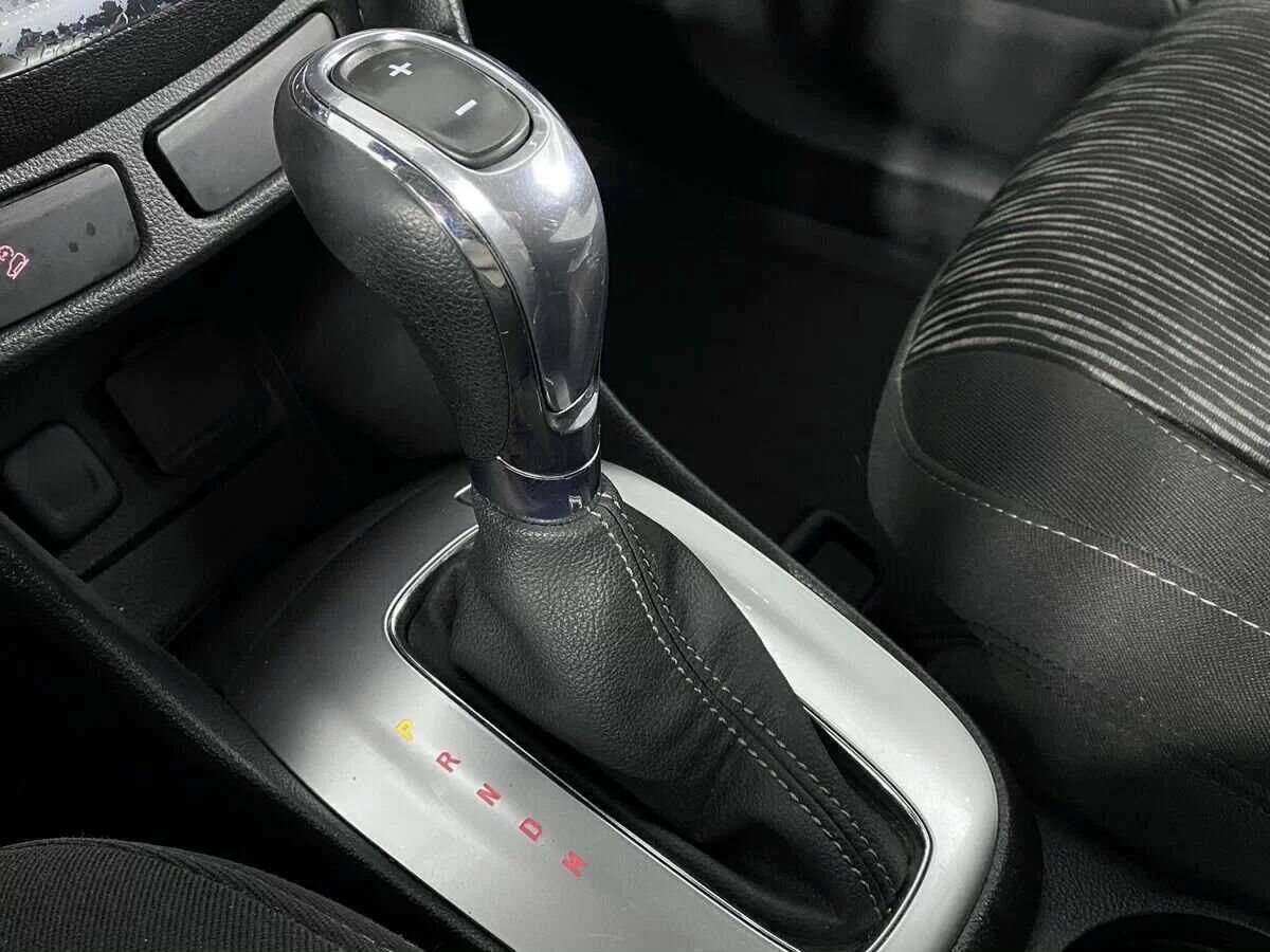 Opel Mokka с пробегом — 2014 год. Фото: #12