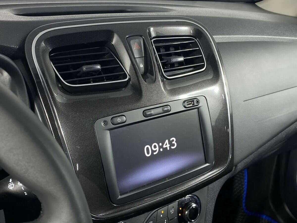 Renault Sandero с пробегом — 2021 год. Фото: #14