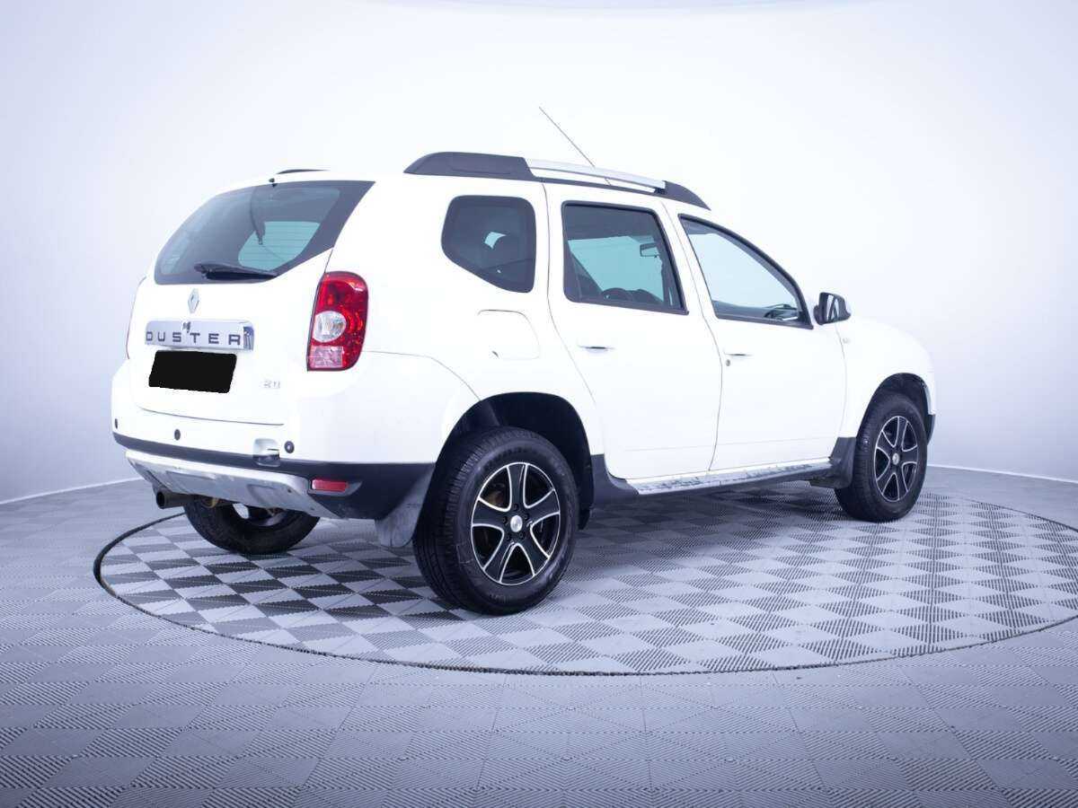 Renault Duster с пробегом — 2013 год. Фото: #4