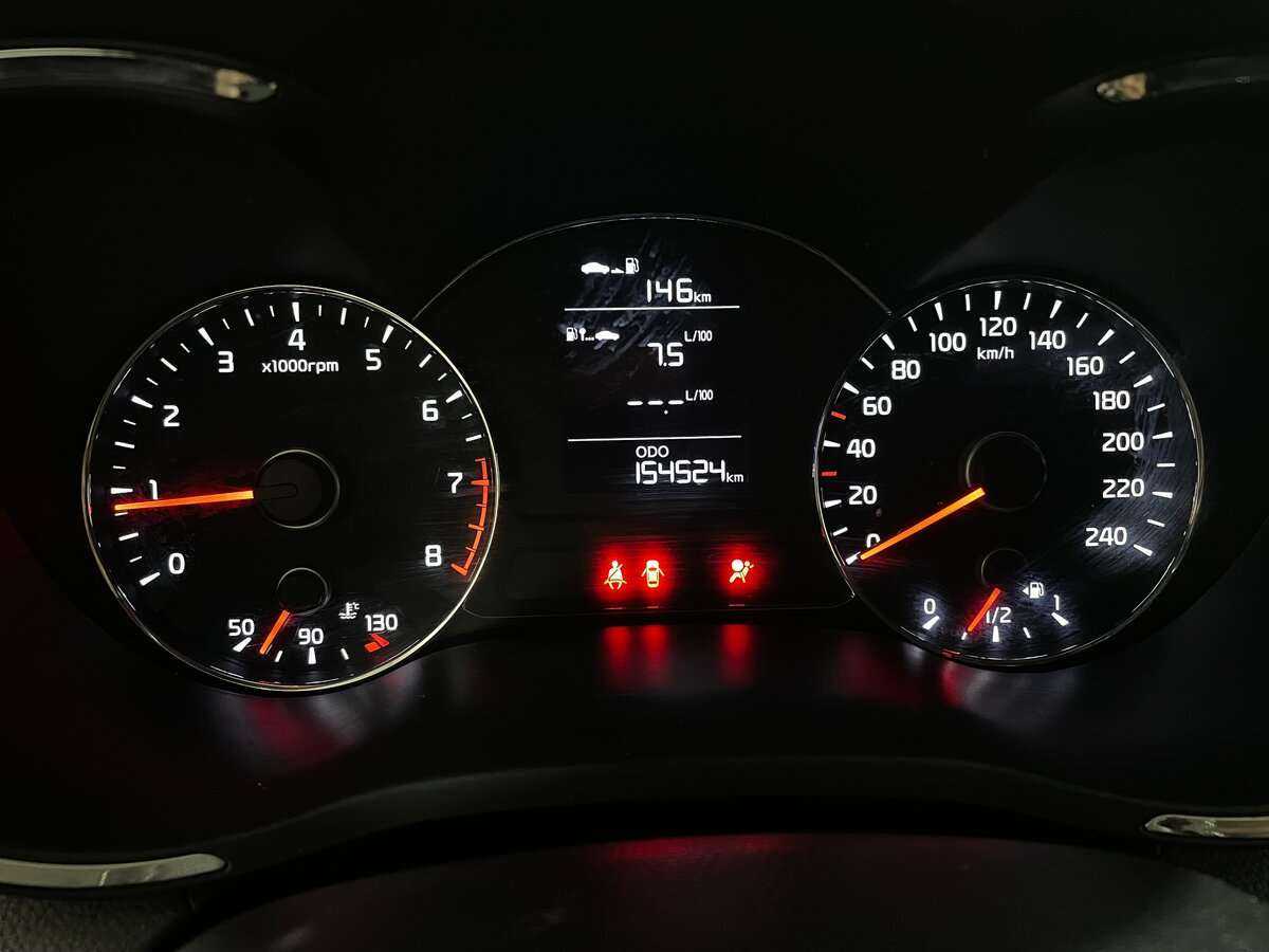 Kia Cerato с пробегом — 2013 год. Фото: #5