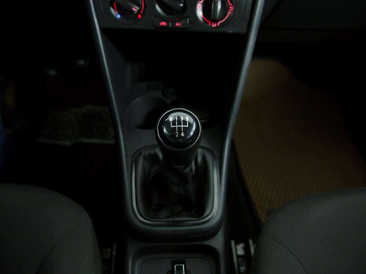 Volkswagen Polo с пробегом — 2019 год. Фото: #13