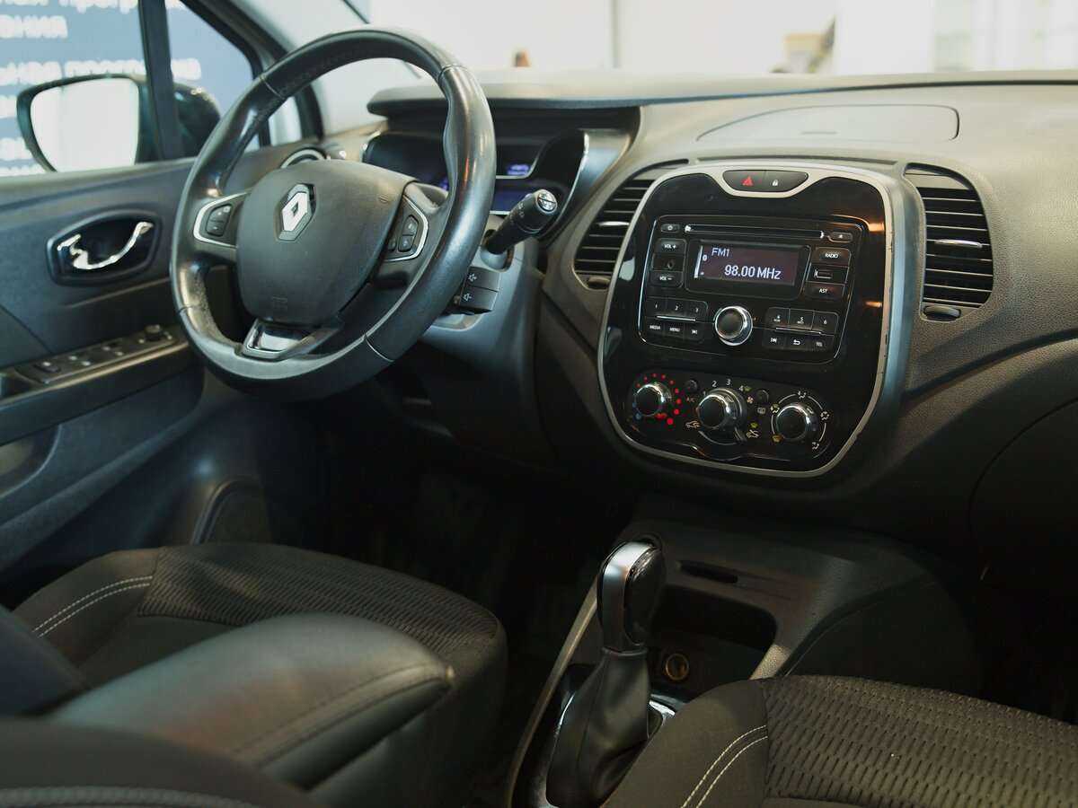 Renault Kaptur с пробегом — 2016 год. Фото: #4