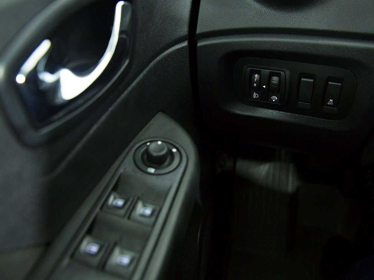 Renault Kaptur с пробегом — 2016 год. Фото: #14