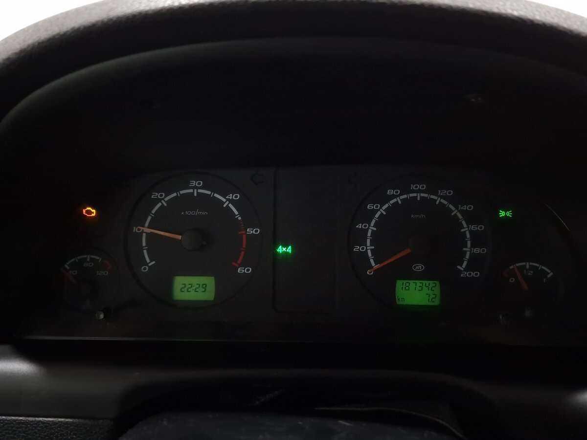 УАЗ Patriot с пробегом — 2012 год. Фото: #14