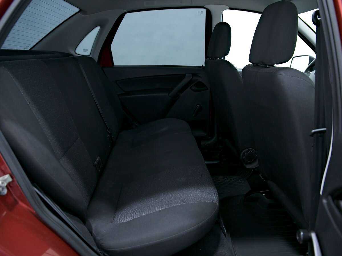 Lada (ВАЗ) Granta с пробегом — 2017 год. Фото: #8