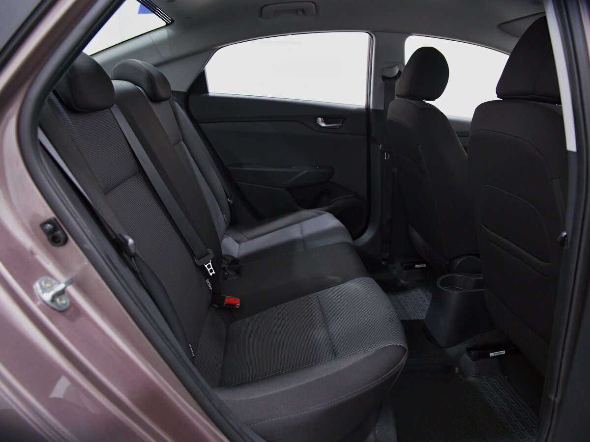 Hyundai Solaris с пробегом — 2020 год. Фото: #14