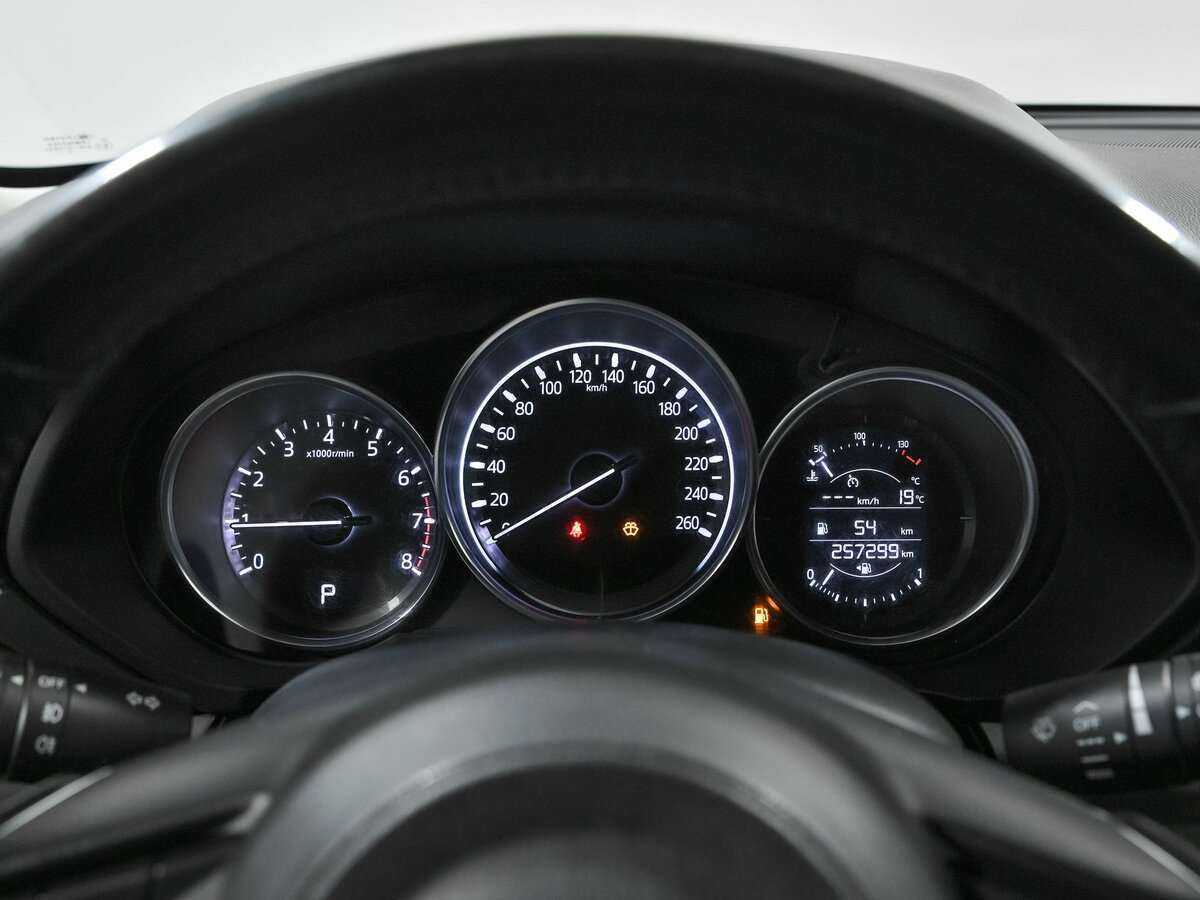 Mazda CX-5 с пробегом — 2017 год. Фото: #4