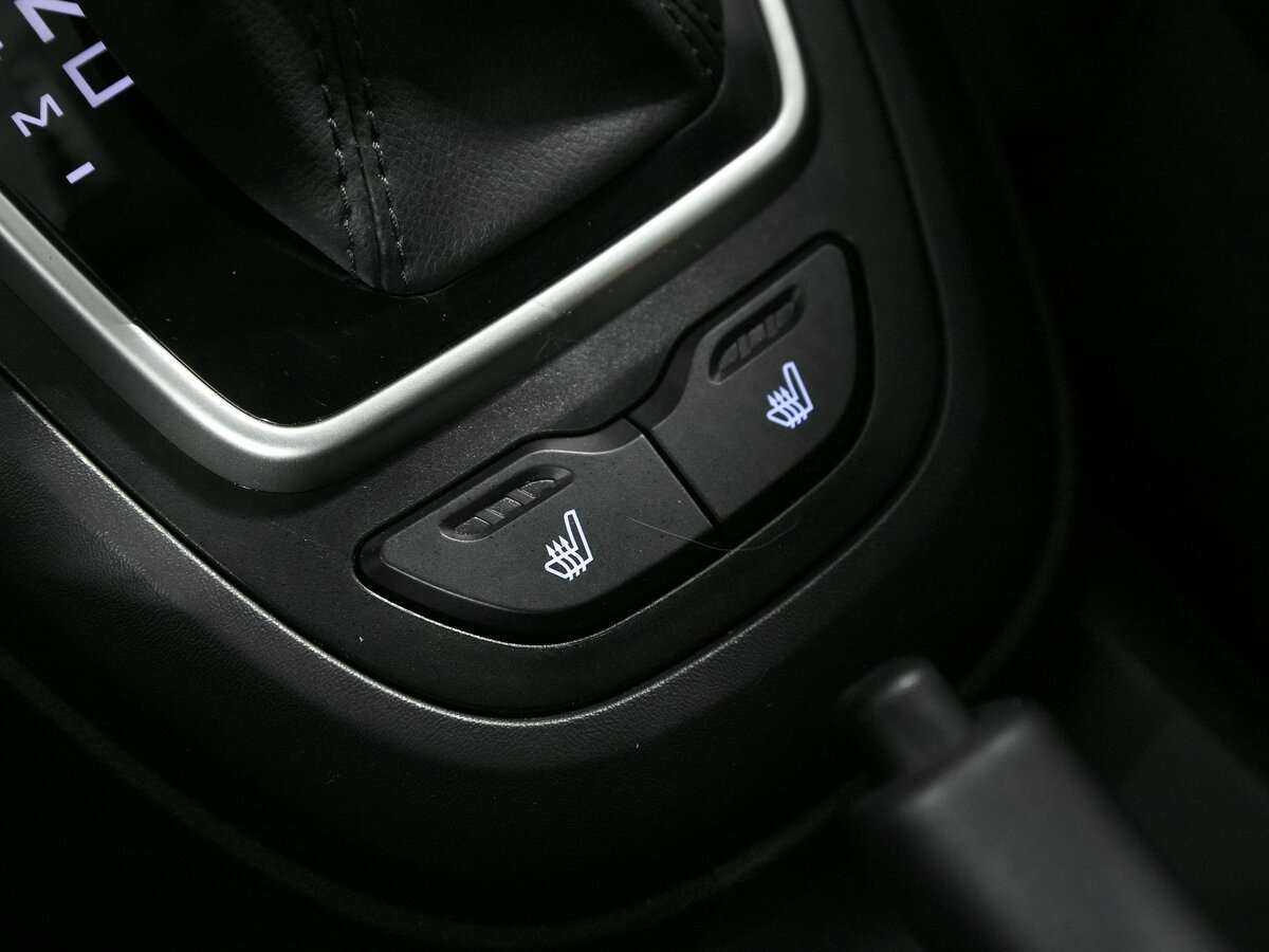 Lada (ВАЗ) Vesta с пробегом — 2021 год. Фото: #13