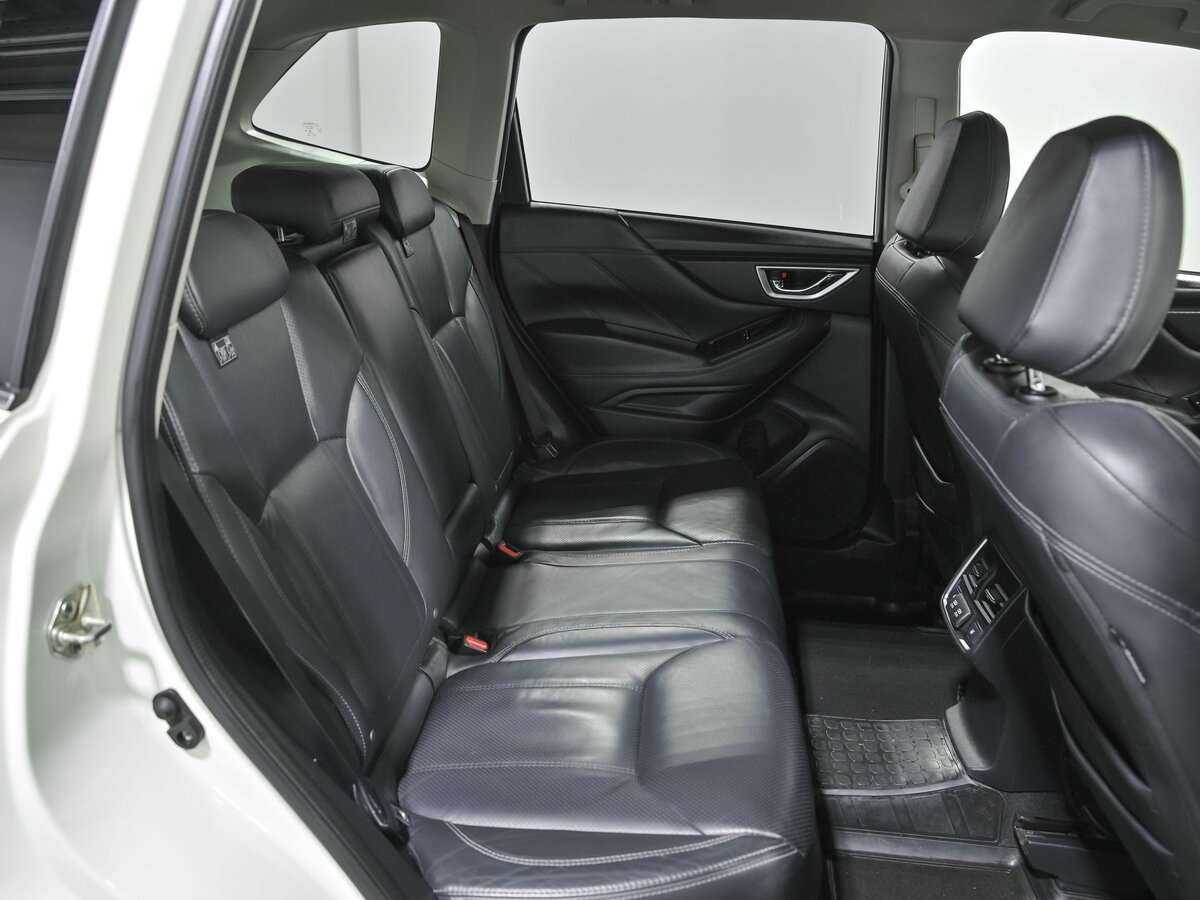 Subaru Forester с пробегом — 2020 год. Фото: #18