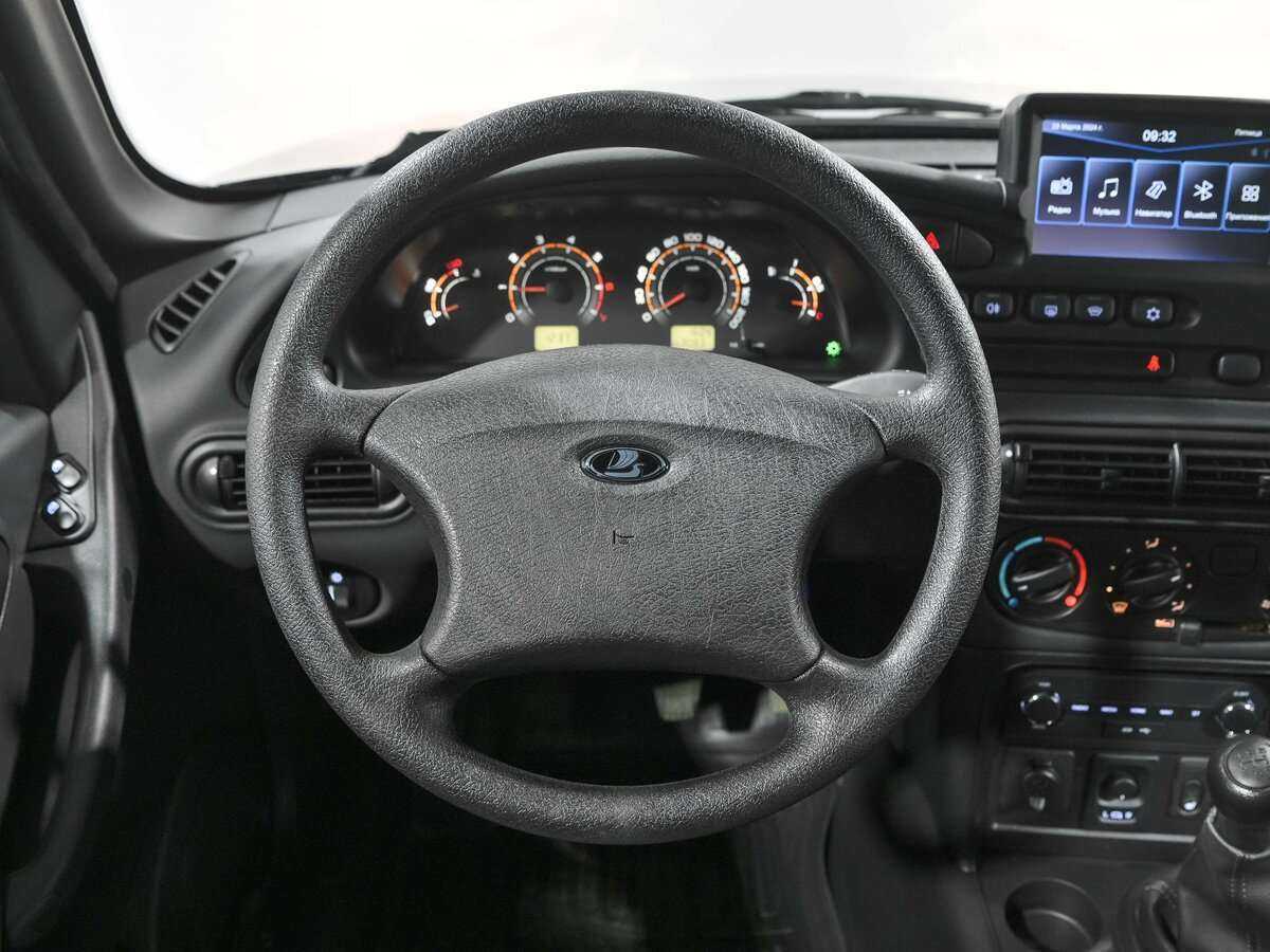 Lada (ВАЗ) Niva с пробегом — 2023 год. Фото: #8