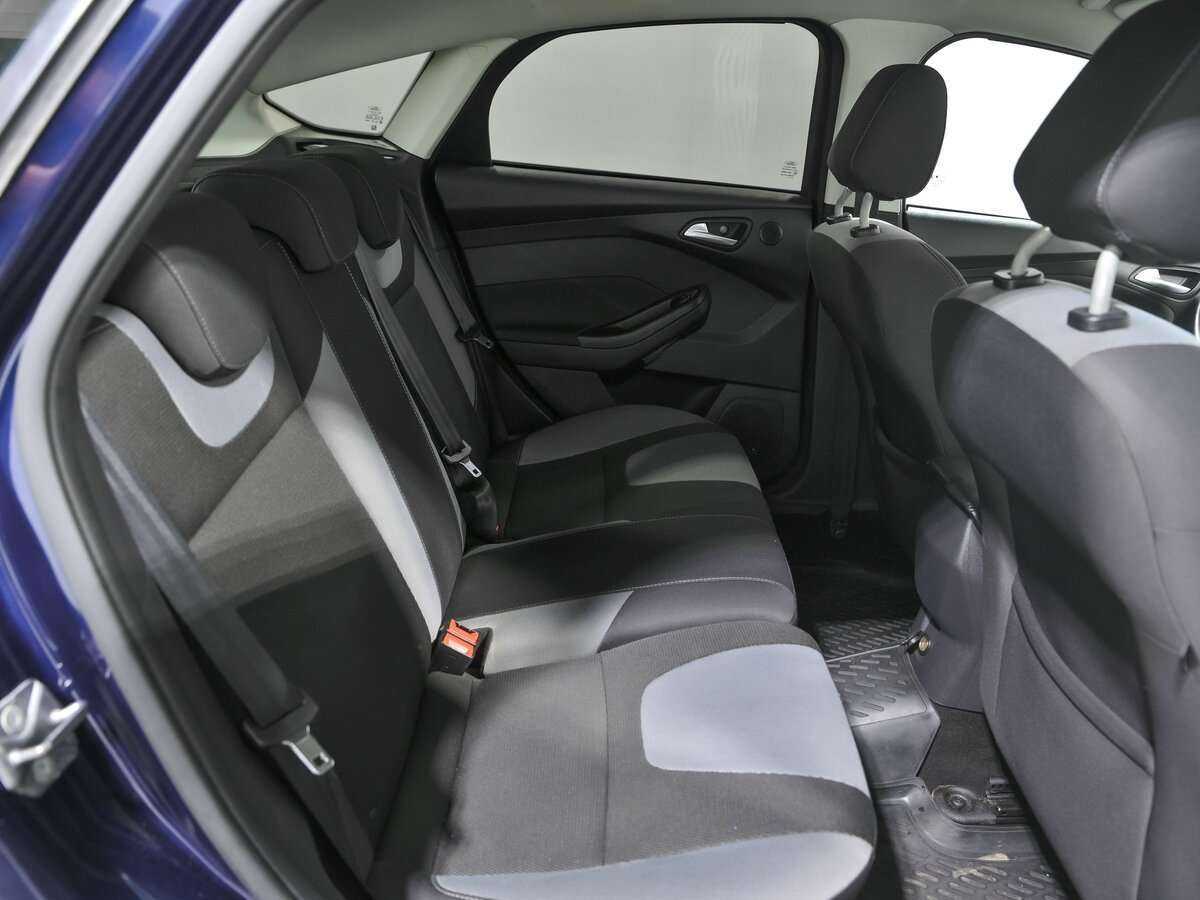 Ford Focus с пробегом — 2013 год. Фото: #13