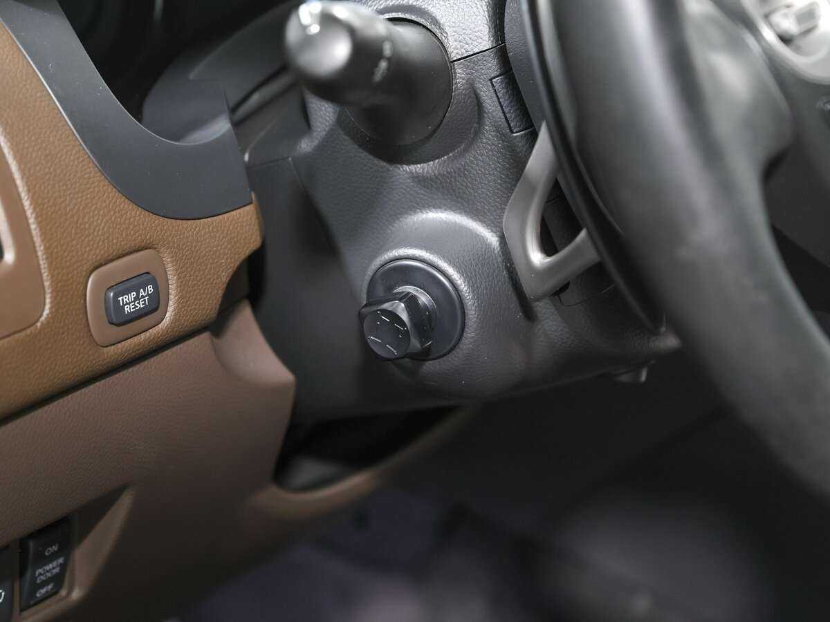 Infiniti FX с пробегом — 2012 год. Фото: #9