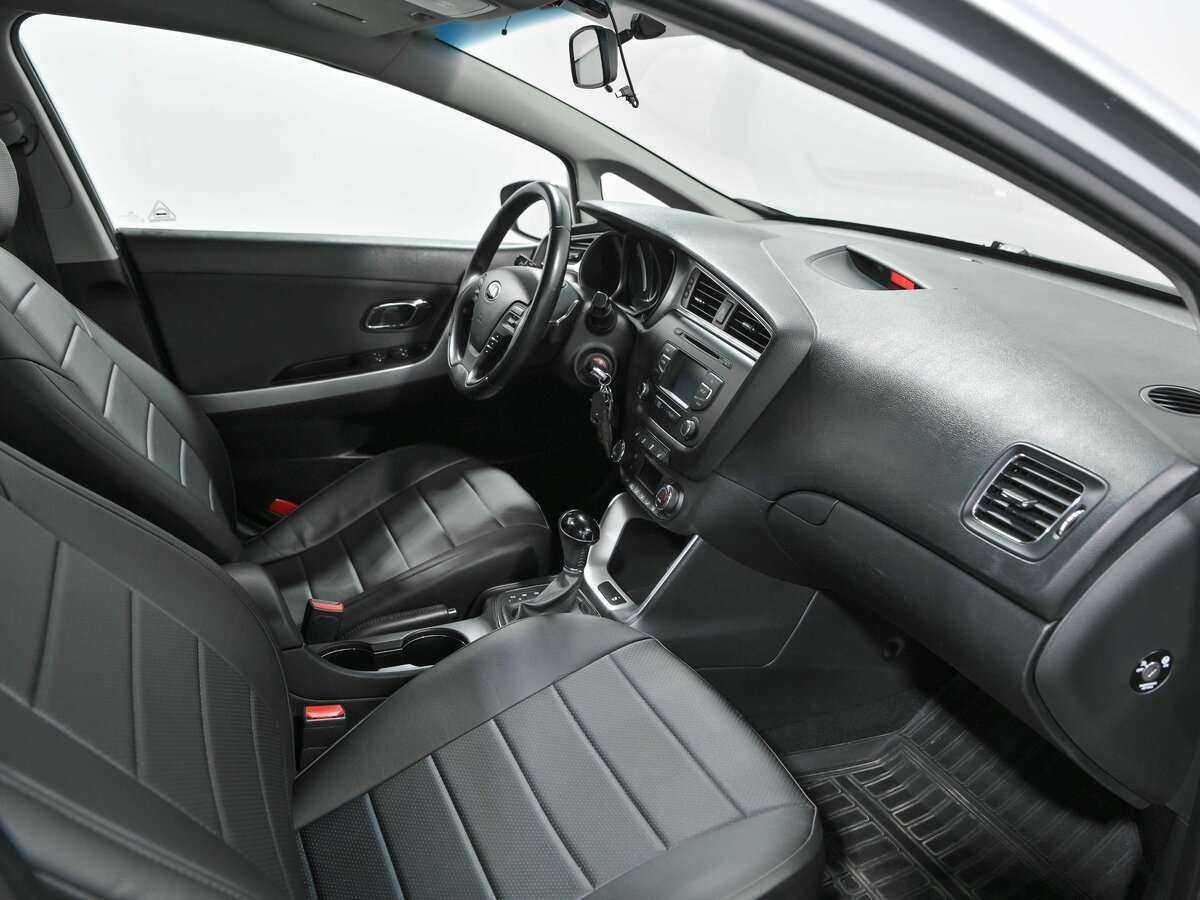 Kia Ceed с пробегом — 2017 год. Фото: #5