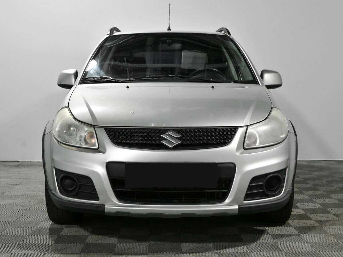 Suzuki SX4 с пробегом — 2013 год. Фото: #1