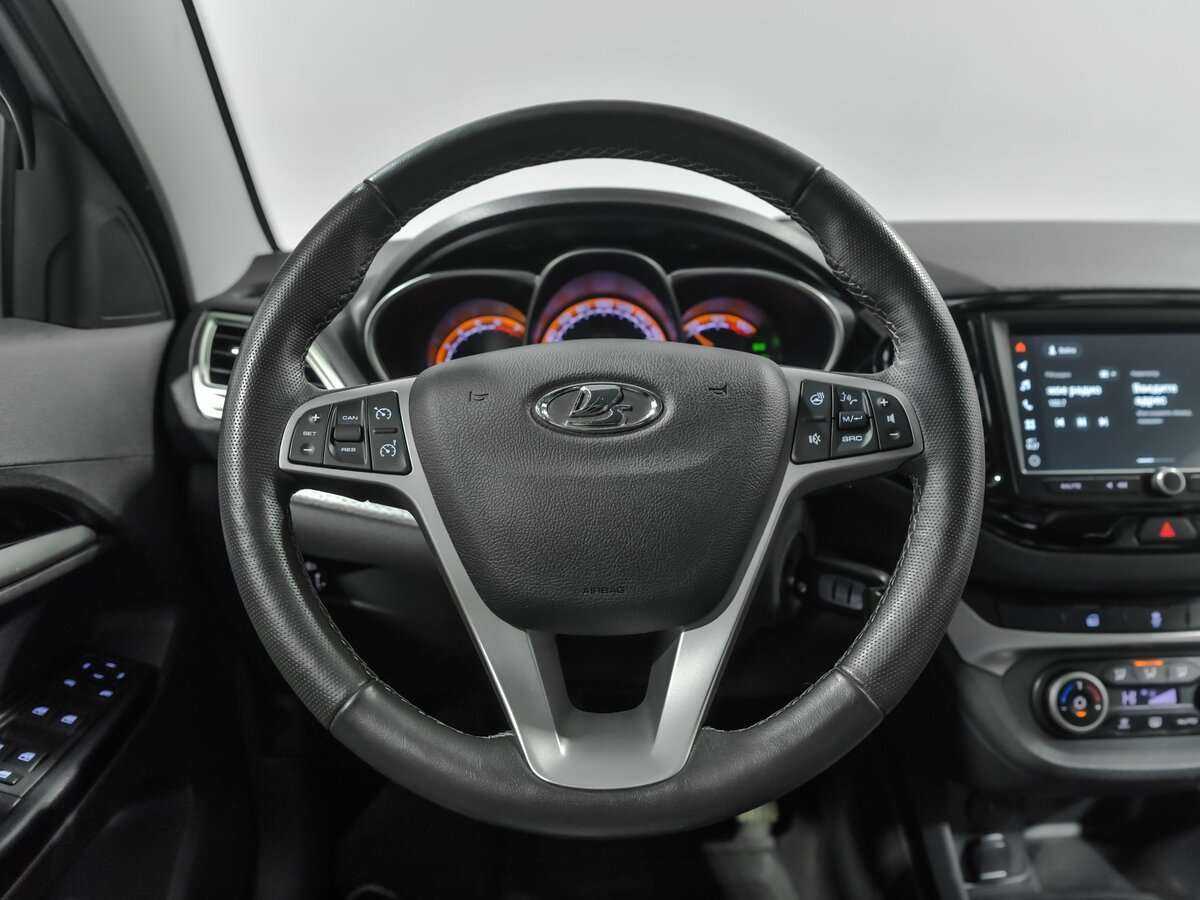 Lada (ВАЗ) Vesta с пробегом — 2021 год. Фото: #8