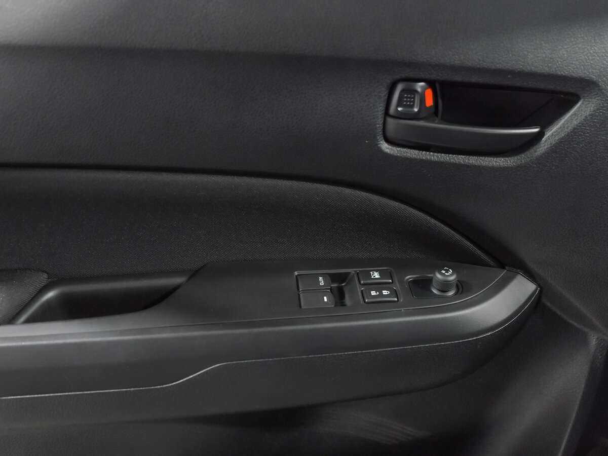 Suzuki Vitara с пробегом — 2018 год. Фото: #10