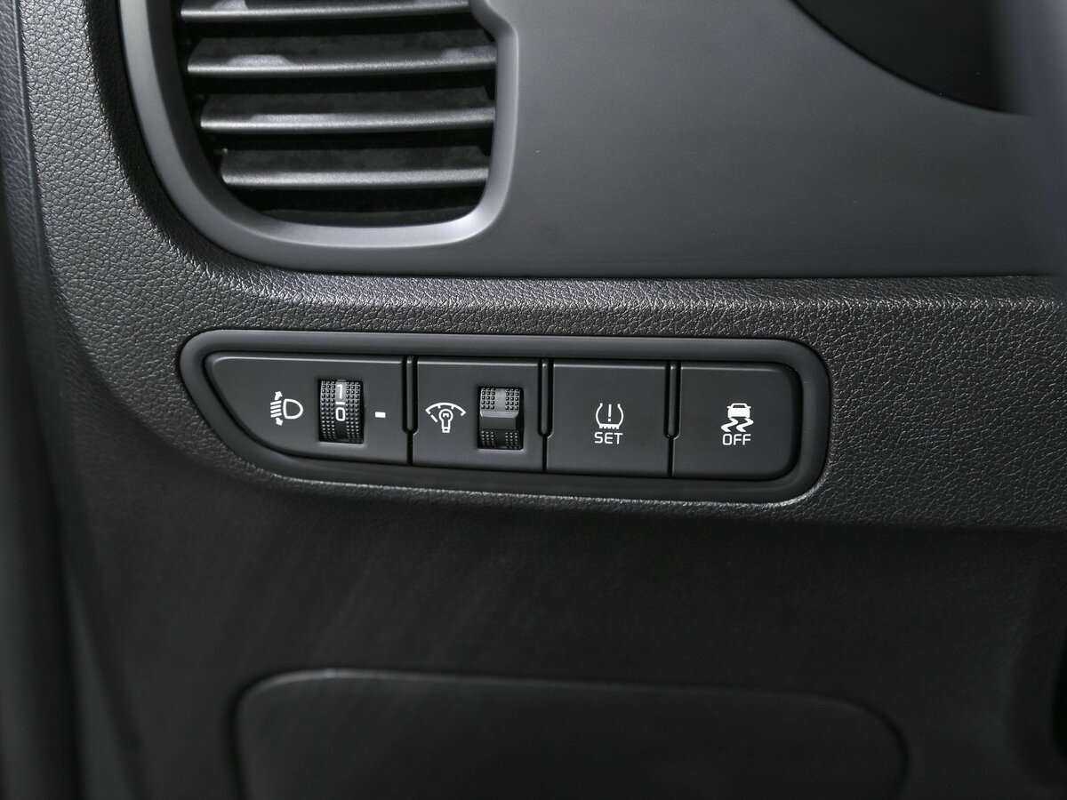 Kia Rio с пробегом — 2020 год. Фото: #14