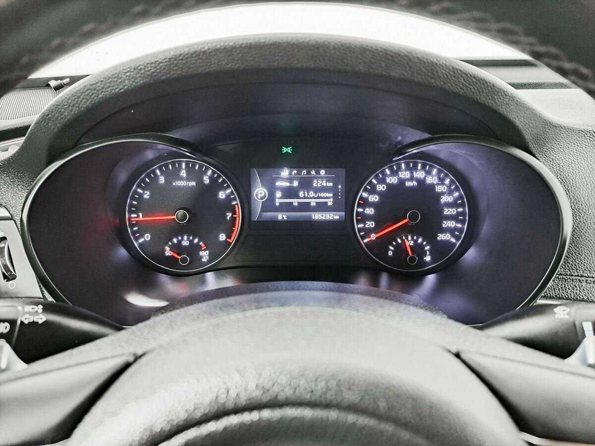 Kia Optima с пробегом — 2016 год. Фото: #8