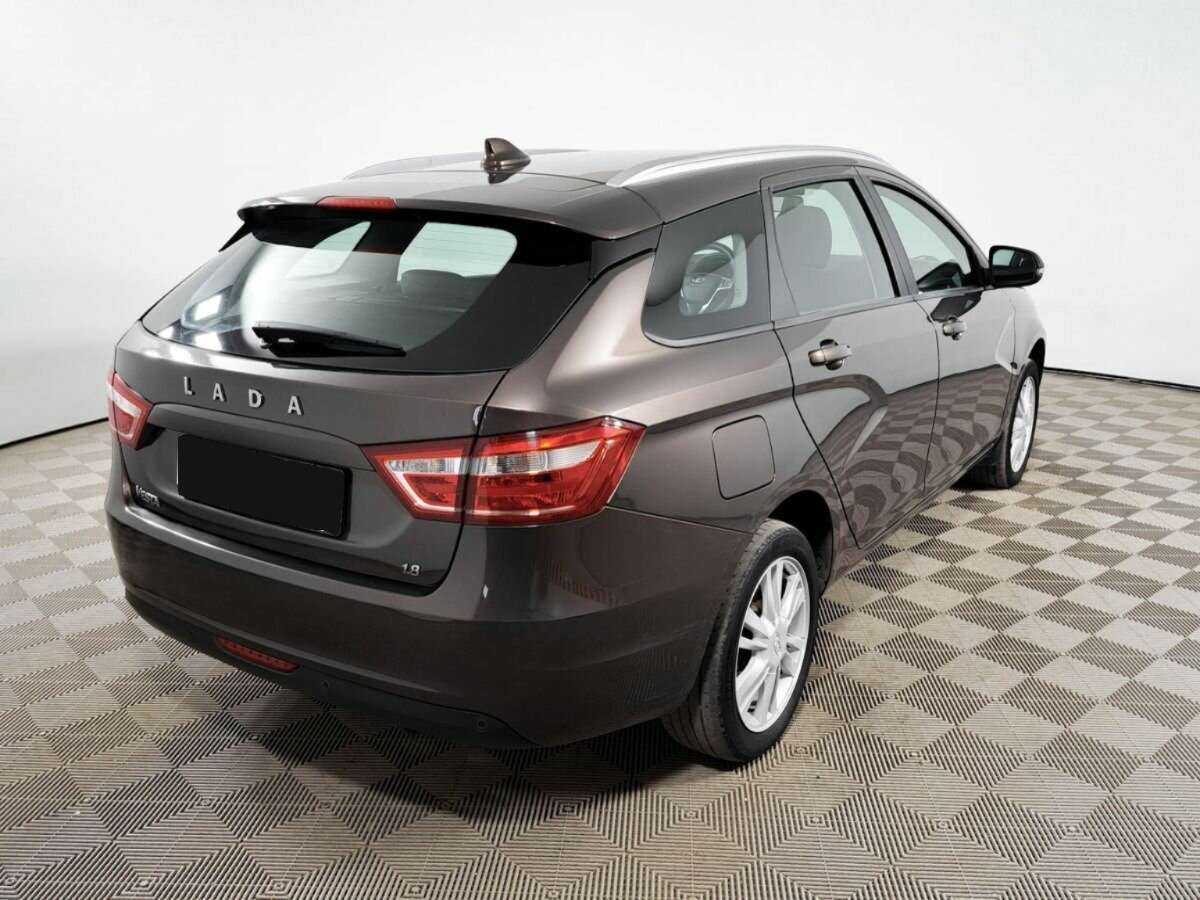 Lada (ВАЗ) Vesta с пробегом — 2019 год. Фото: #4