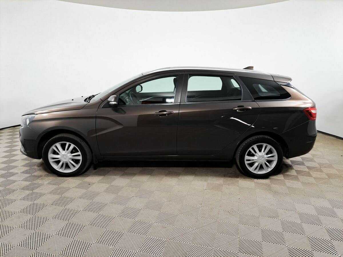 Lada (ВАЗ) Vesta с пробегом — 2019 год. Фото: #7