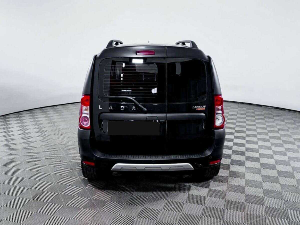 Lada (ВАЗ) Largus с пробегом — 2021 год. Фото: #5