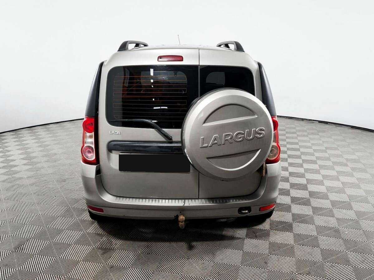 Lada (ВАЗ) Largus с пробегом — 2013 год. Фото: #4