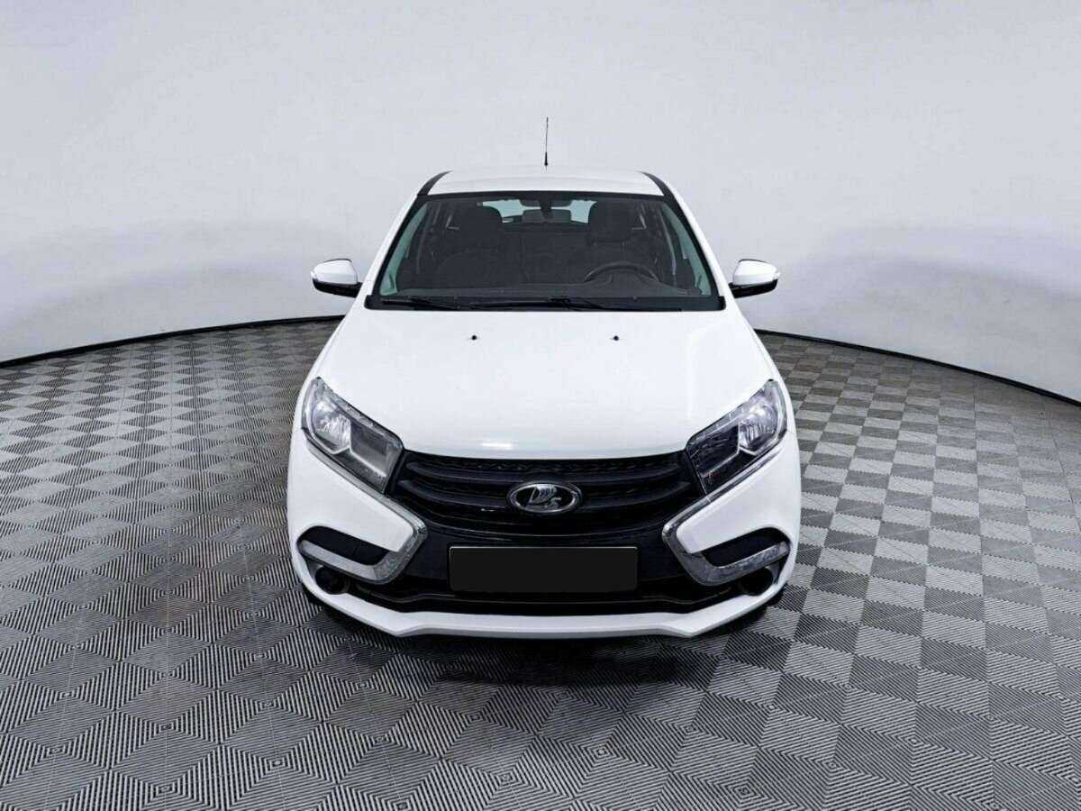 Lada (ВАЗ) XRAY с пробегом — 2018 год. Фото: #1