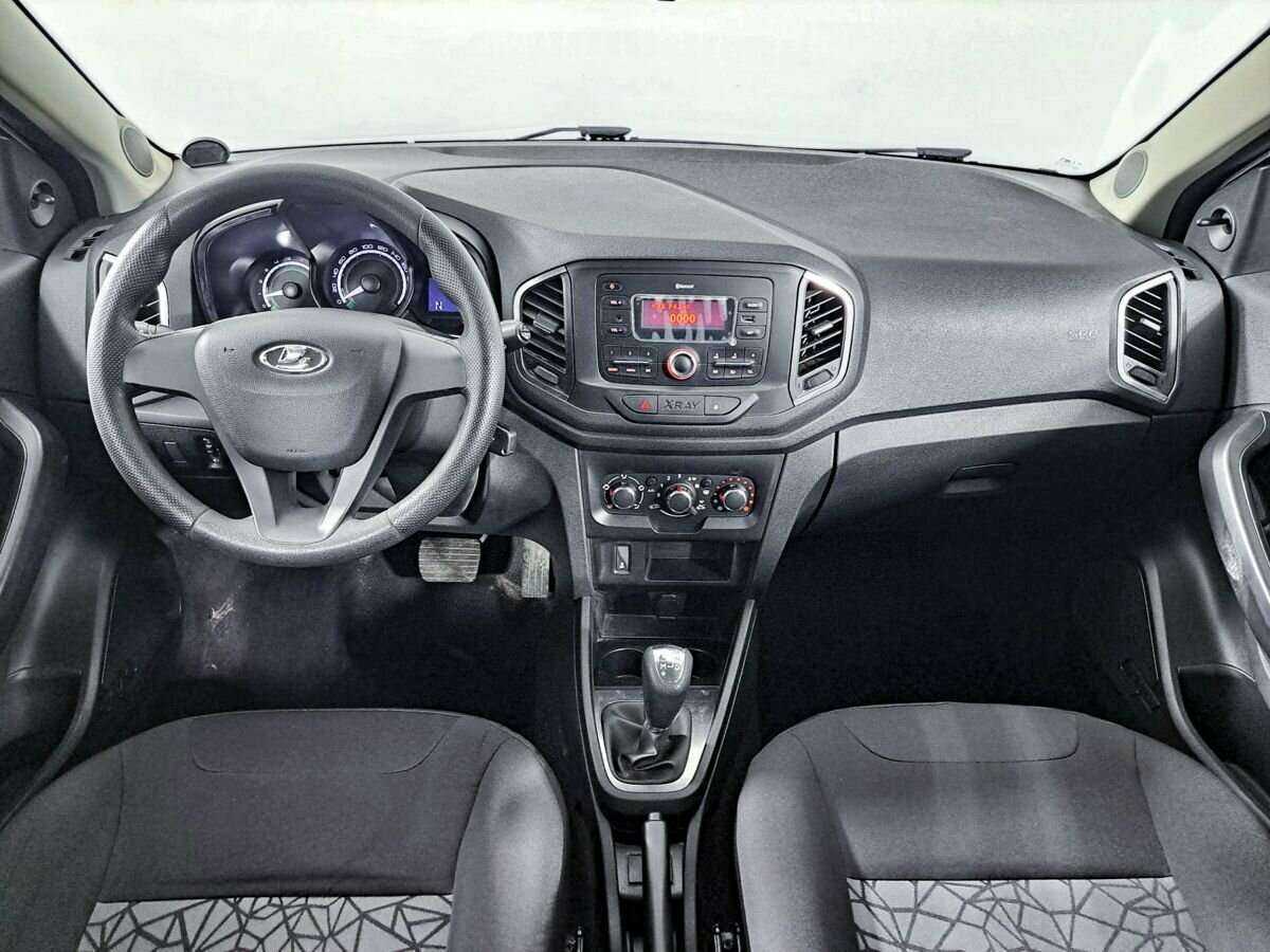 Lada (ВАЗ) XRAY с пробегом — 2018 год. Фото: #11