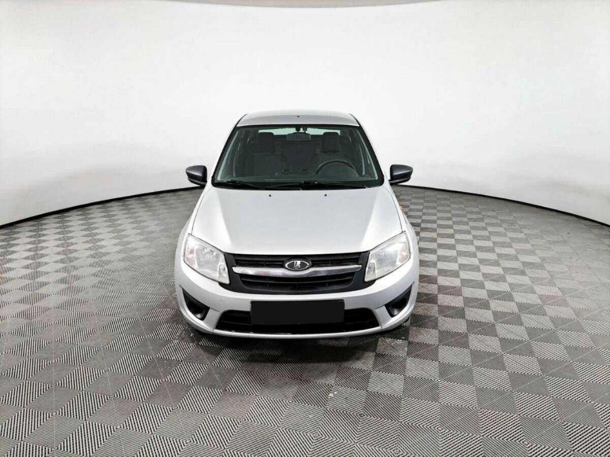 Lada (ВАЗ) Granta с пробегом — 2016 год. Фото: #1