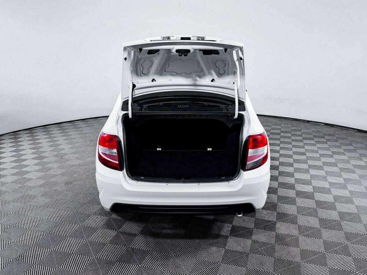 Lada (ВАЗ) Granta с пробегом — 2020 год. Фото: #9