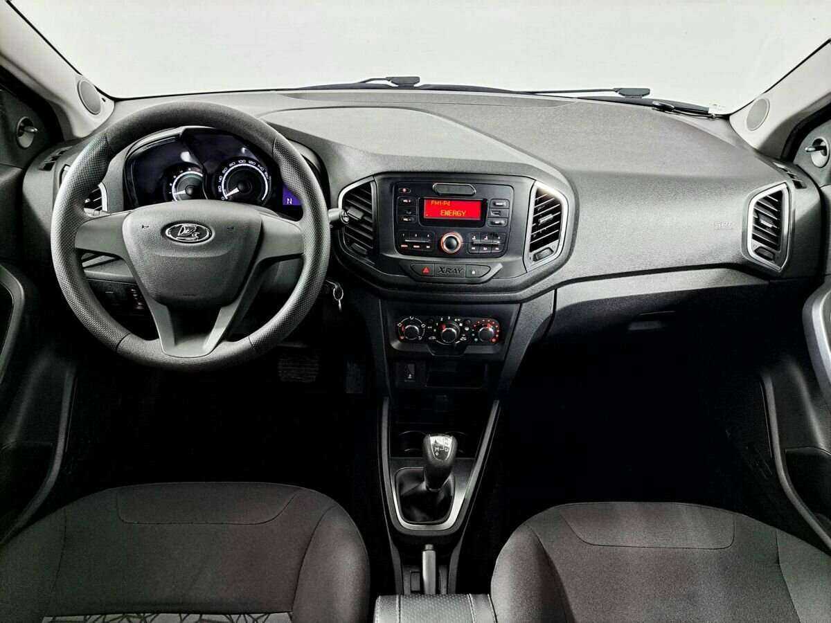 Lada (ВАЗ) XRAY с пробегом — 2018 год. Фото: #11