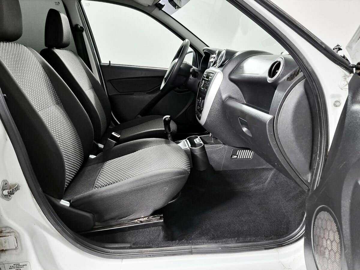 Lada (ВАЗ) Granta с пробегом — 2016 год. Фото: #7