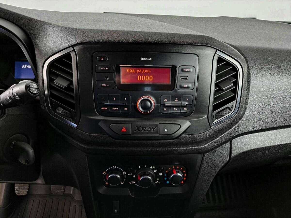Lada (ВАЗ) XRAY с пробегом — 2018 год. Фото: #12