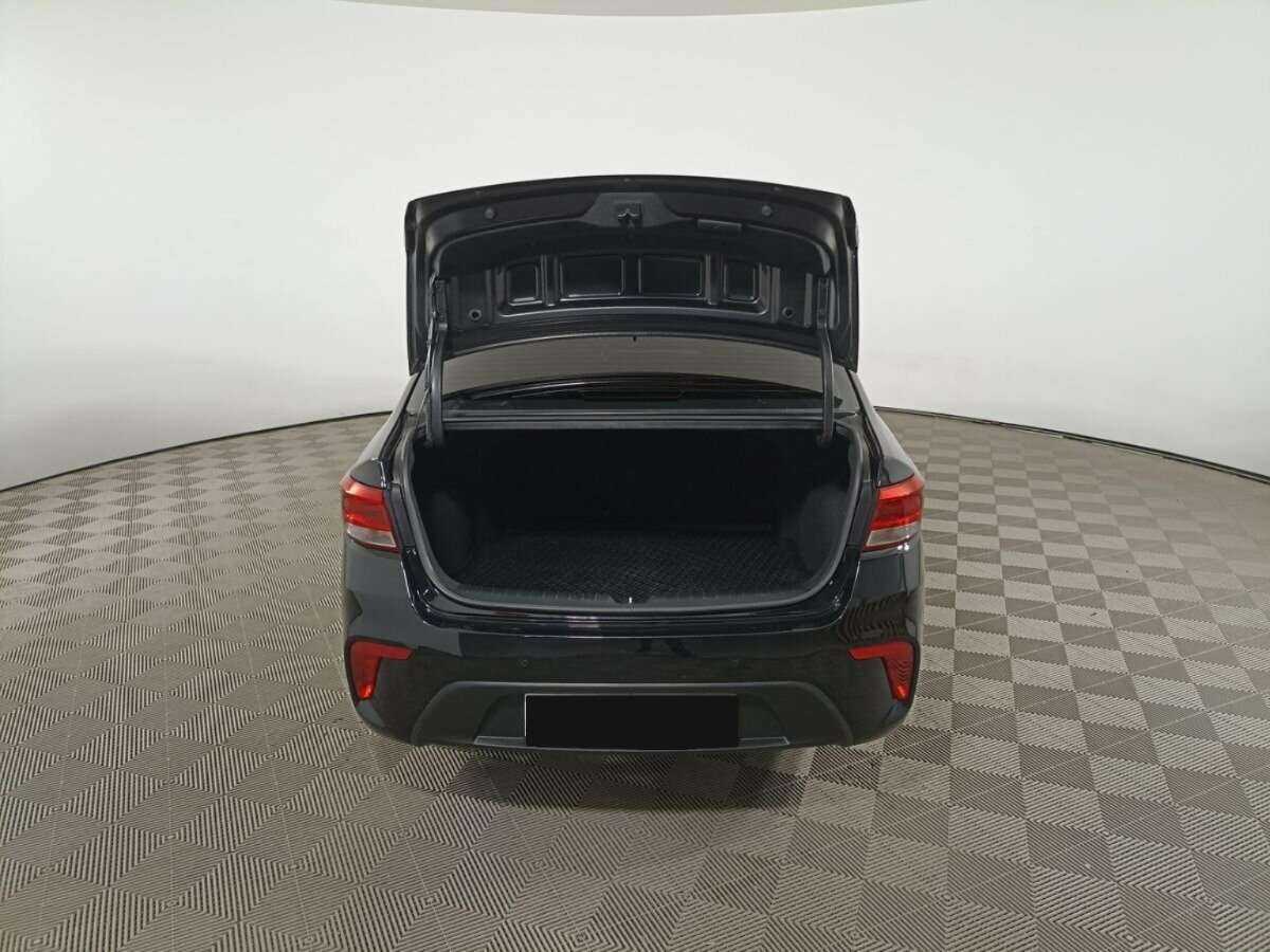 Kia Rio с пробегом — 2018 год. Фото: #9